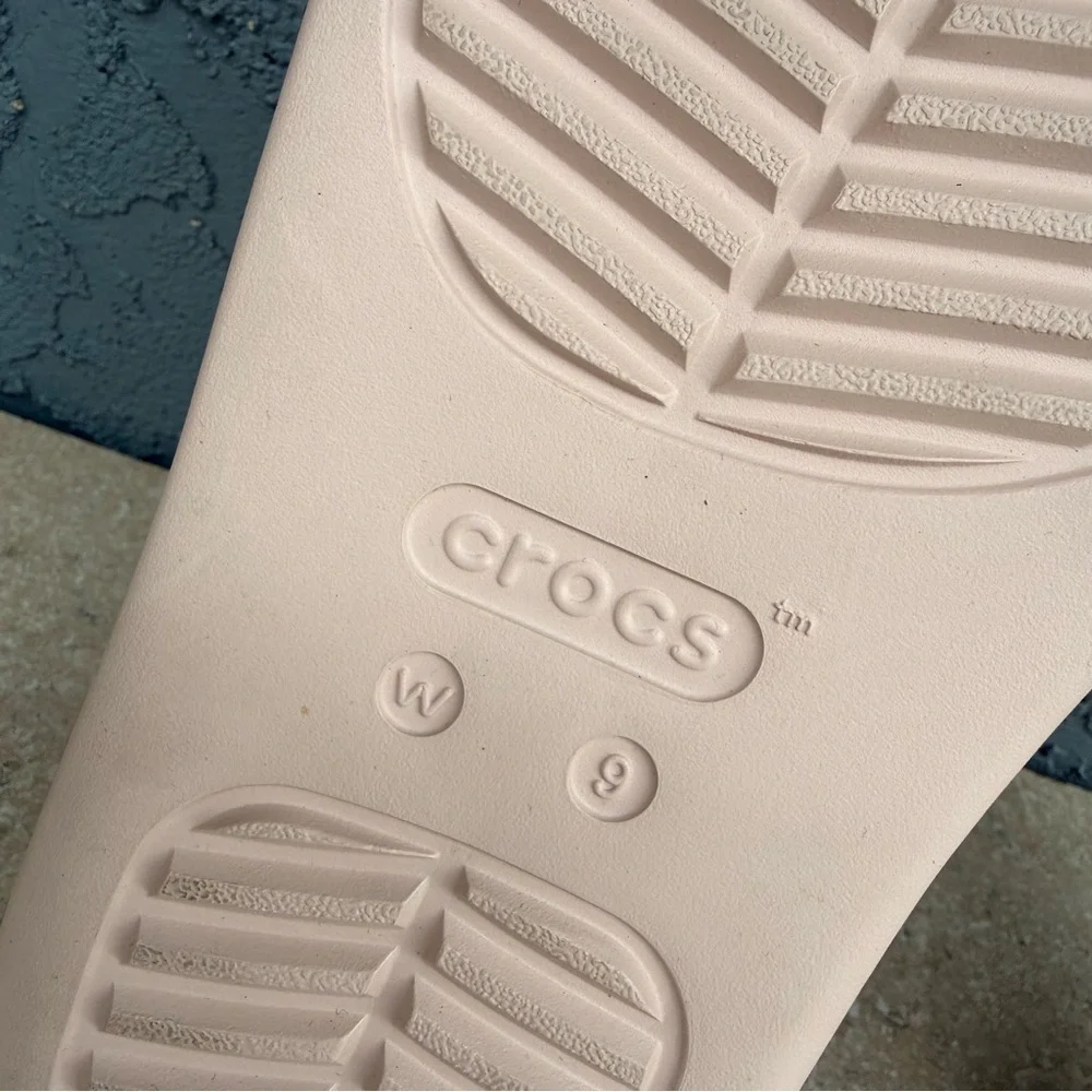 CROCS Getaway Platform Flip in Pink 9 NWOT - Picture 7 of 7